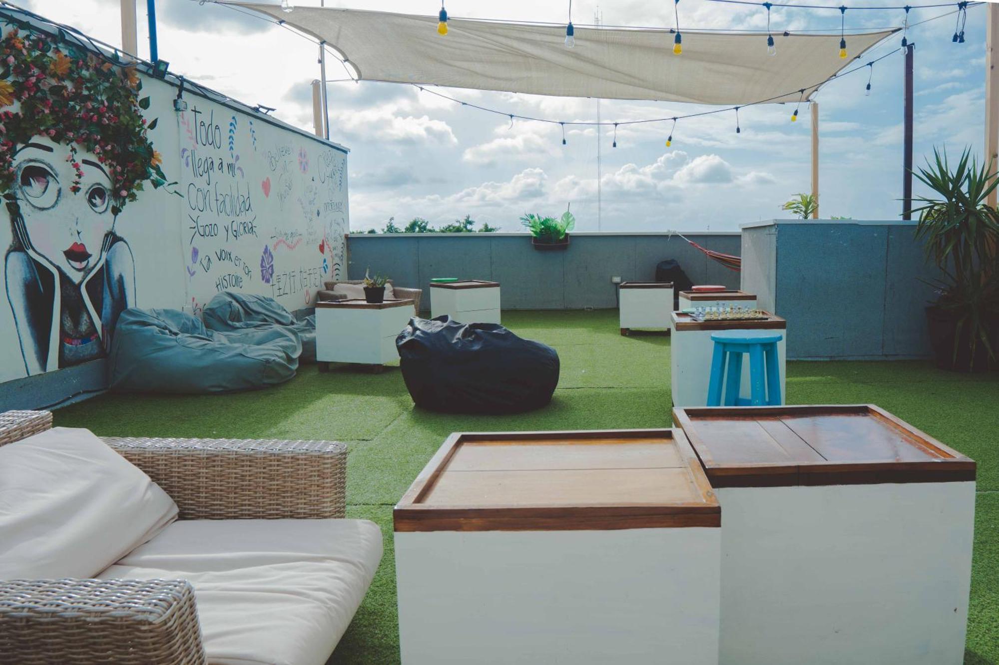 Oostel Smart Hostel - Tulum Pueblo (Adults Only) Экстерьер фото